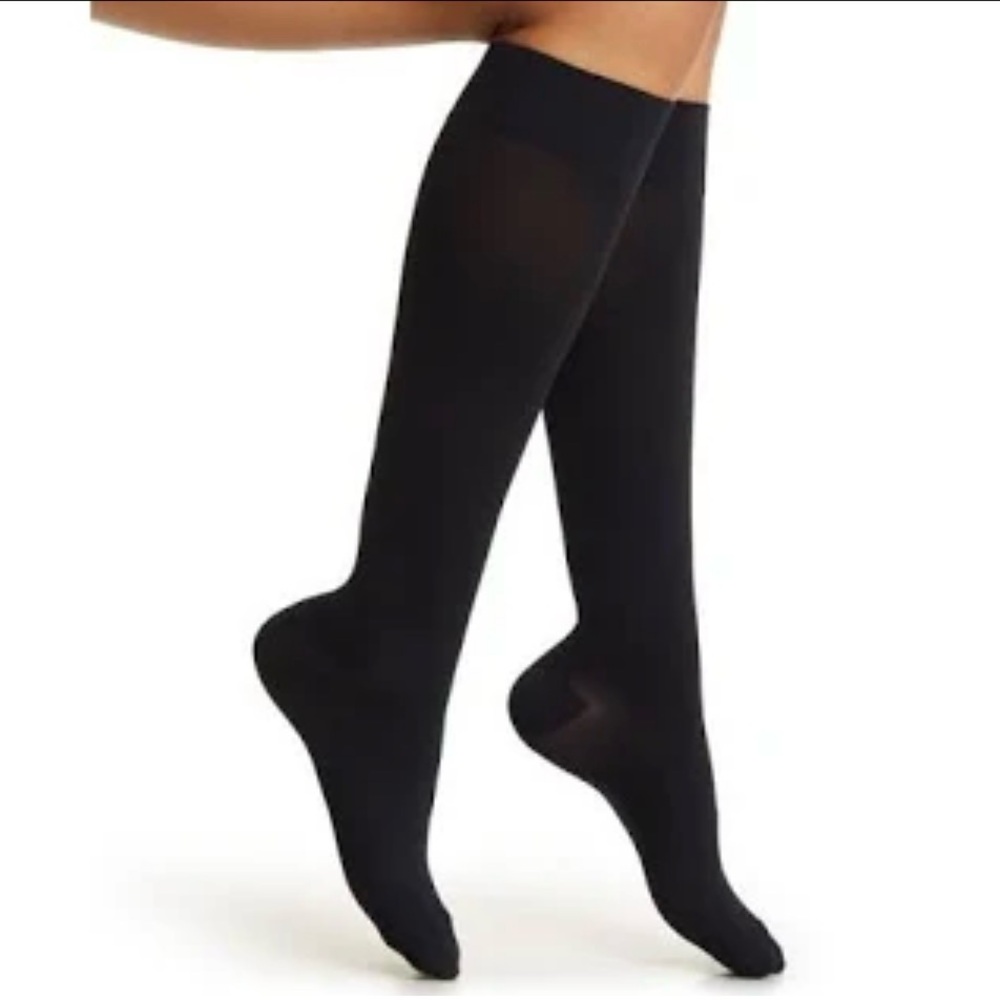 ITEM m6 Men's Knee High Easy Fit Compression Socks Black Marine Size Medium NEW